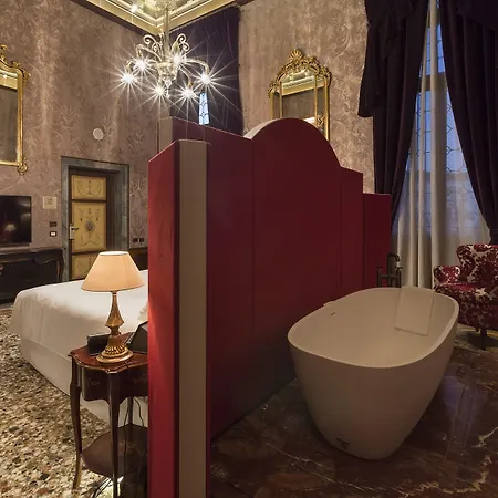 Palazzo Venart Luxury Hotel