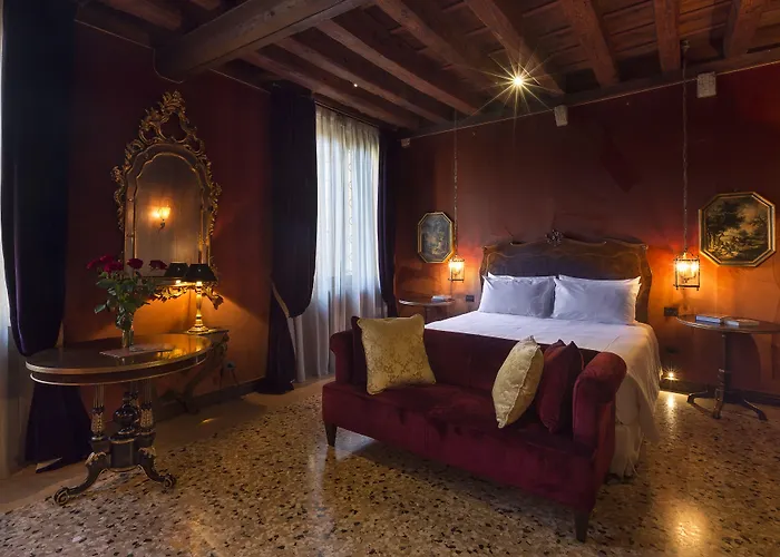 パラッツォ ヴェーナルト ラグジュアリー ホテル