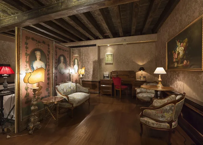 ホテル パラッツォ ヴェーナルト ラグジュアリー ヴェネツィア