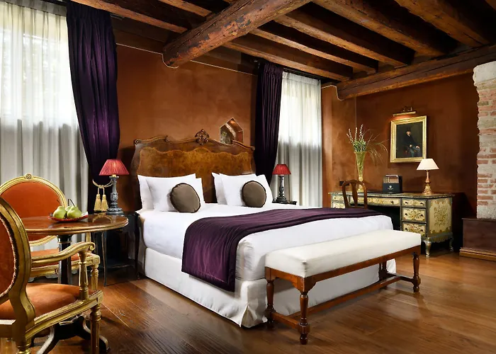 ホテル パラッツォ ヴェーナルト ラグジュアリー 5*