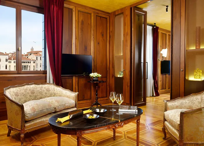 ホテル パラッツォ ヴェーナルト ラグジュアリー 5*